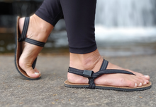 Load image into Gallery viewer, Earth Runners Circadian Barefoot Sandals