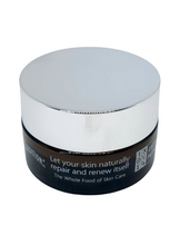 Load image into Gallery viewer, Vintage Tradition Restore Nighttime Gel Serum™ with Green Pasture® Oils 22mL