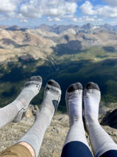 Load image into Gallery viewer, Icebreaker Hike+ Medium Weight - 3 Pairs