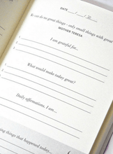 Load image into Gallery viewer, Intelligent Change, The Five Minute Journal