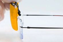 Load image into Gallery viewer, BlockBlueLight SunDown Clip-on Blue Blocking Glasses